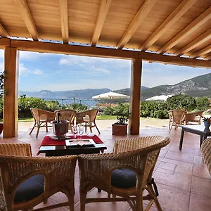 4* Hotel Gustui Maris